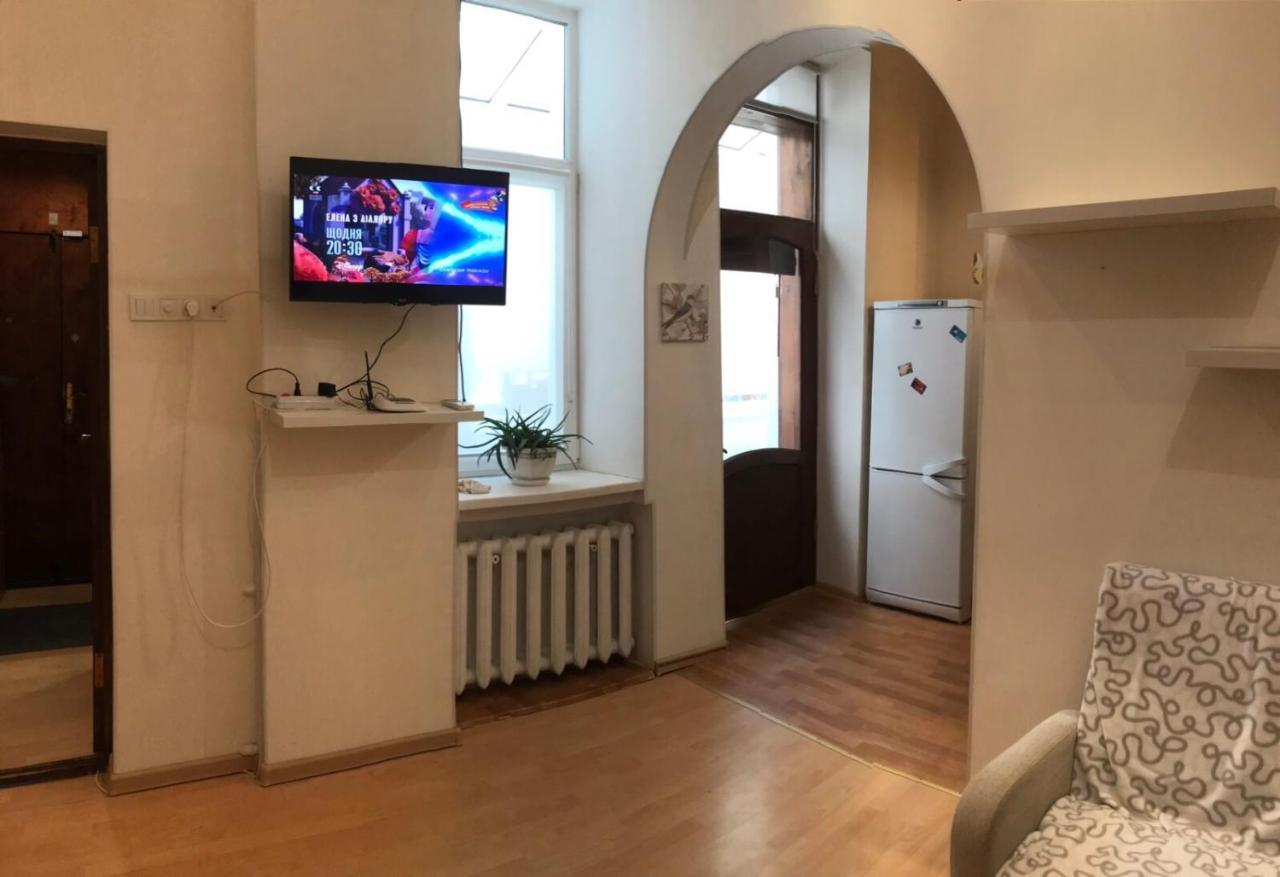 Apartment Near Deribasovskaya โอเดสซา ภายนอก รูปภาพ
